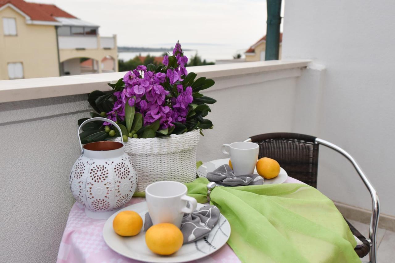 Apartments Party Novalja Zewnętrze zdjęcie